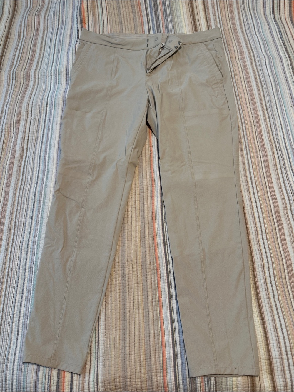 Athleta Women's Skinny Pants in khaki